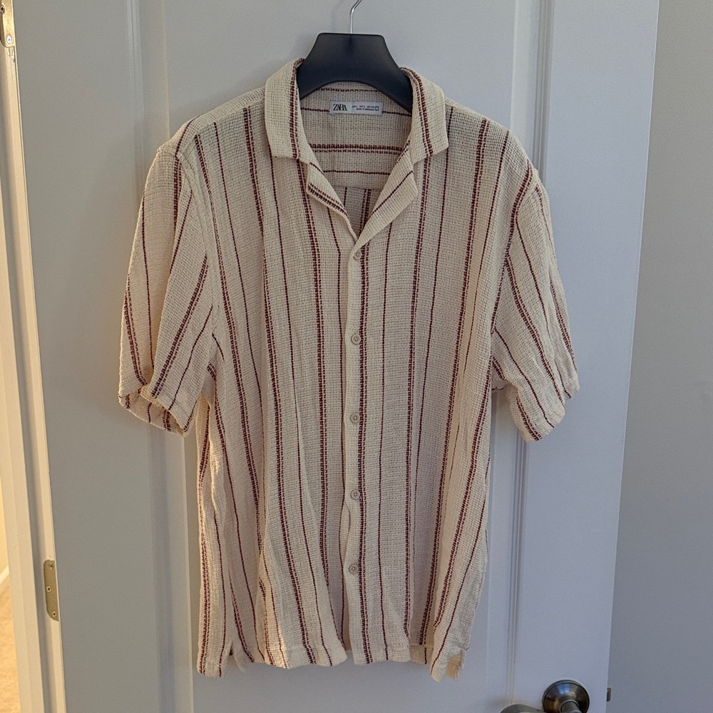 Zara Men's Cream and Red Striped Casual Shirt